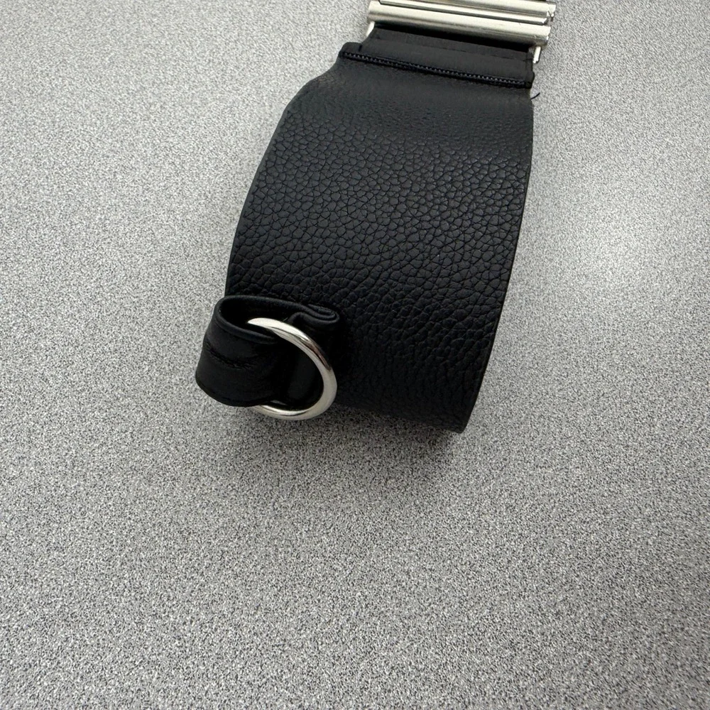 Manière De Voir Belt Womens 26.5 Black Elastic Waist Cinch Pebbled Logo Silver